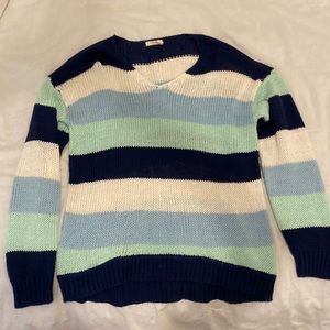 i’m seeking a cute cardigan from harper heritage